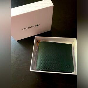 Lacoste Men’s Classic Small Wallet